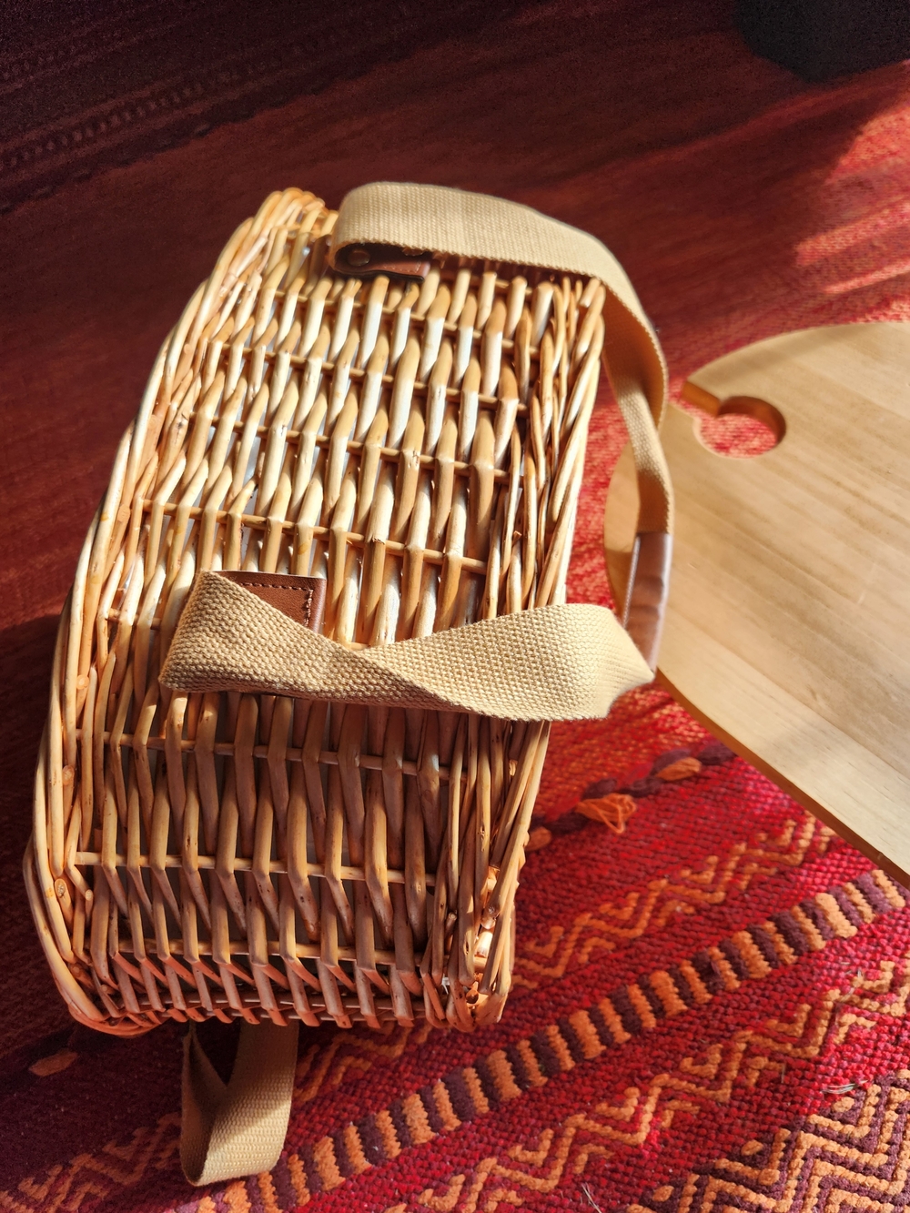 Woven Picnic Basket with Natural Wood Lid and Beige Straps - Picture 8 of 14